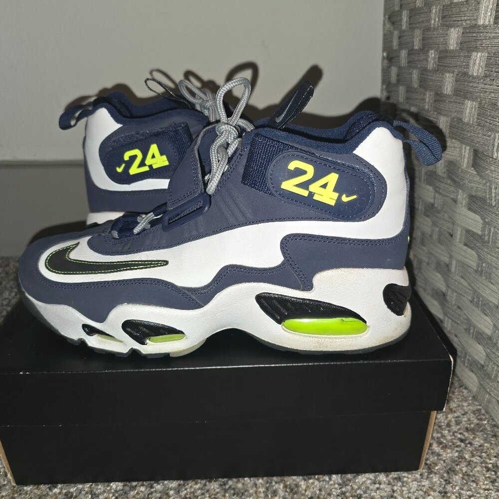 Youth Nike Air Griffie Max 1